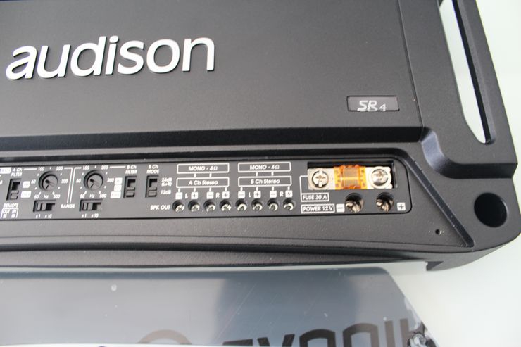 �����ŷ�ϳ�Audison SR4